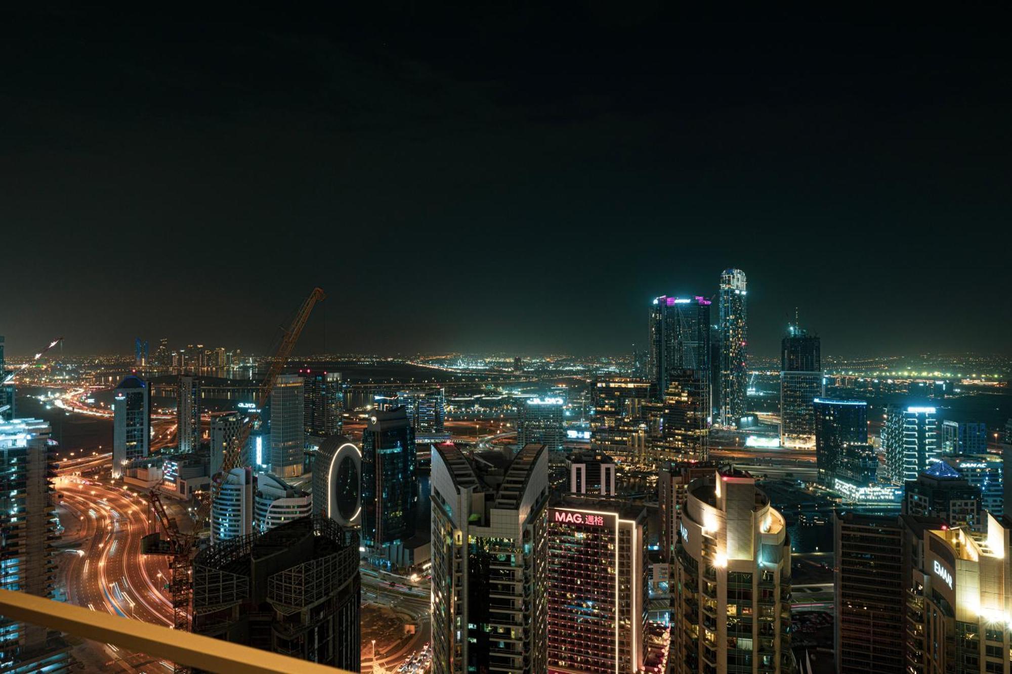 Smartstay At Burj Royale - Full Burj Khalifa View - Brand New Luxury Apartments 迪拜 外观 照片