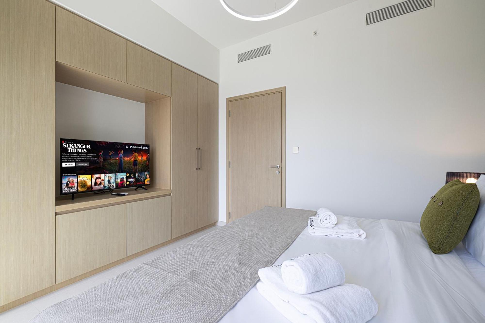 Smartstay At Burj Royale - Full Burj Khalifa View - Brand New Luxury Apartments 迪拜 外观 照片