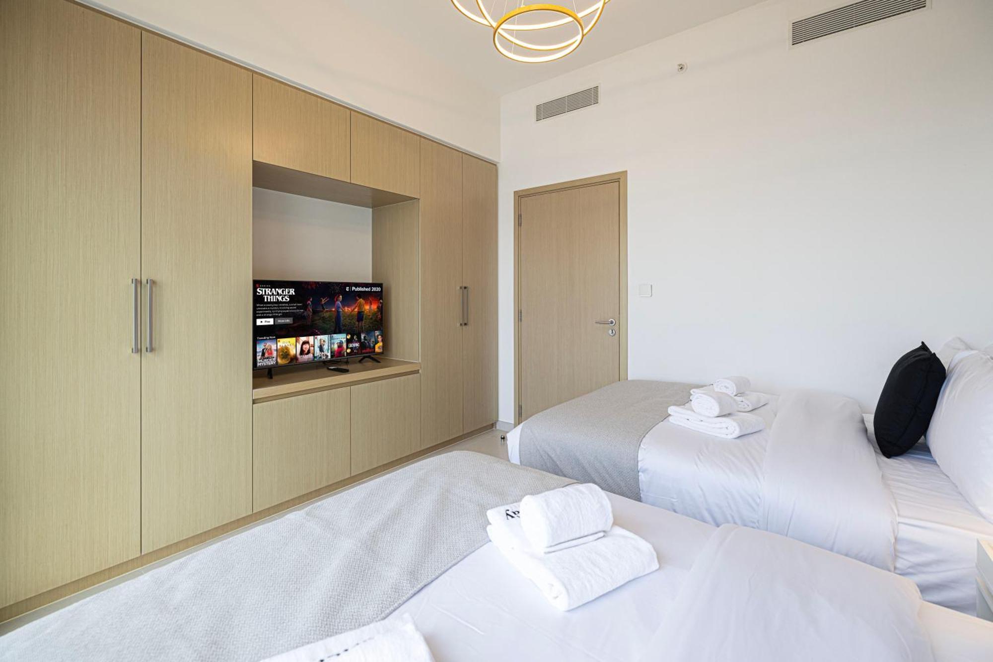 Smartstay At Burj Royale - Full Burj Khalifa View - Brand New Luxury Apartments 迪拜 外观 照片