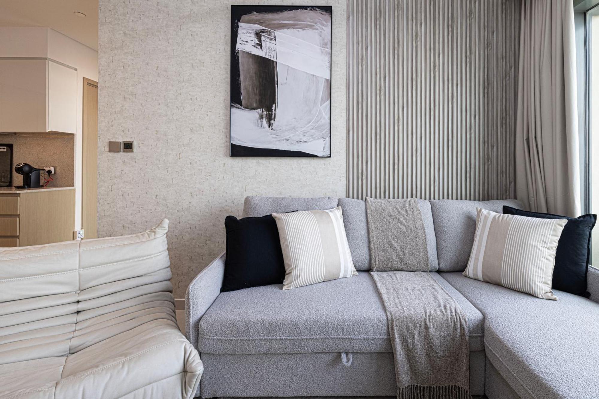 Smartstay At Burj Royale - Full Burj Khalifa View - Brand New Luxury Apartments 迪拜 外观 照片