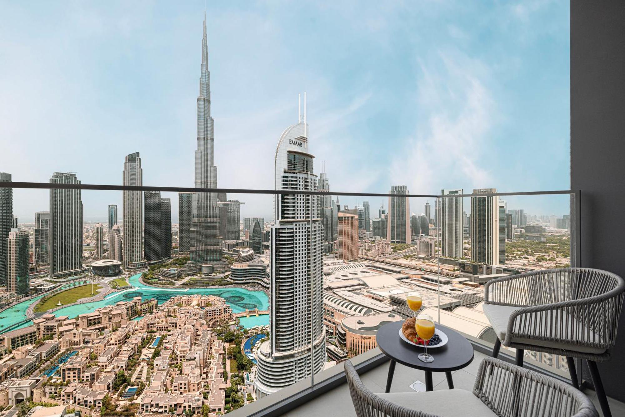 Smartstay At Burj Royale - Full Burj Khalifa View - Brand New Luxury Apartments 迪拜 外观 照片