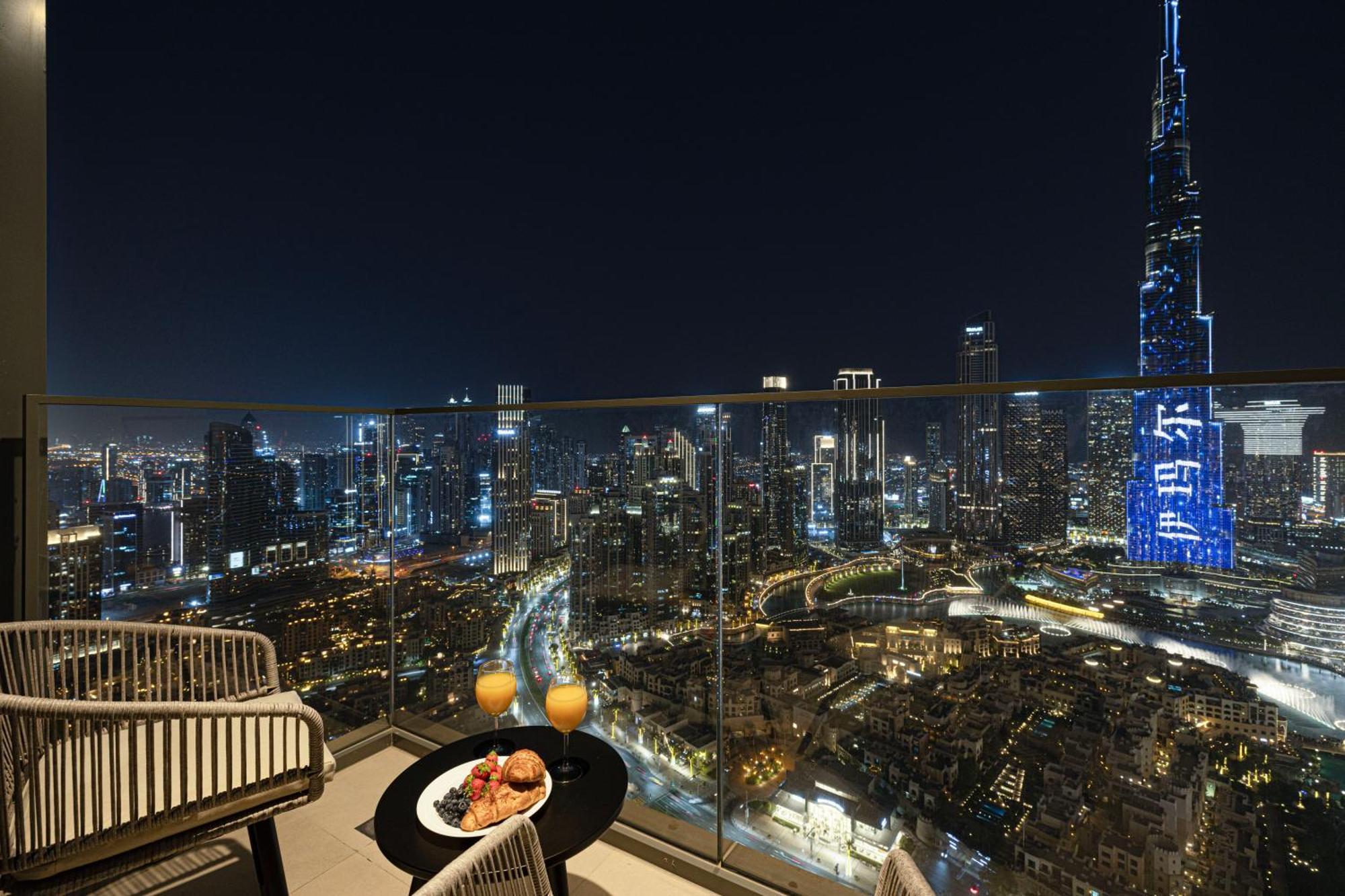 Smartstay At Burj Royale - Full Burj Khalifa View - Brand New Luxury Apartments 迪拜 外观 照片
